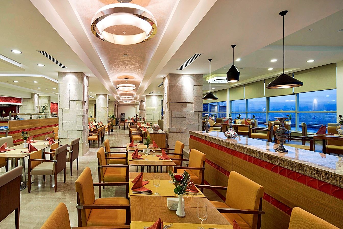 restaurants-main-restaurant