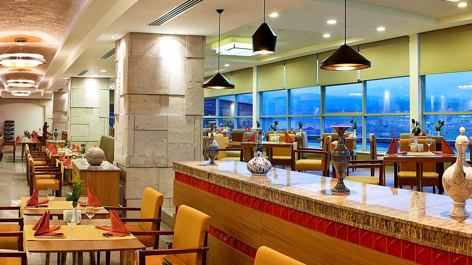 restaurants-main-restaurant