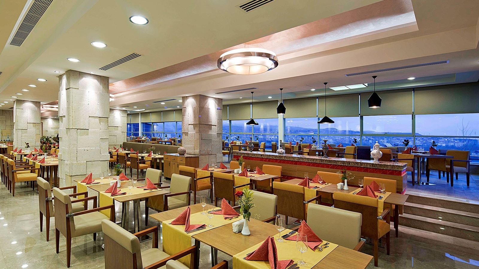 restaurants-main-restaurant