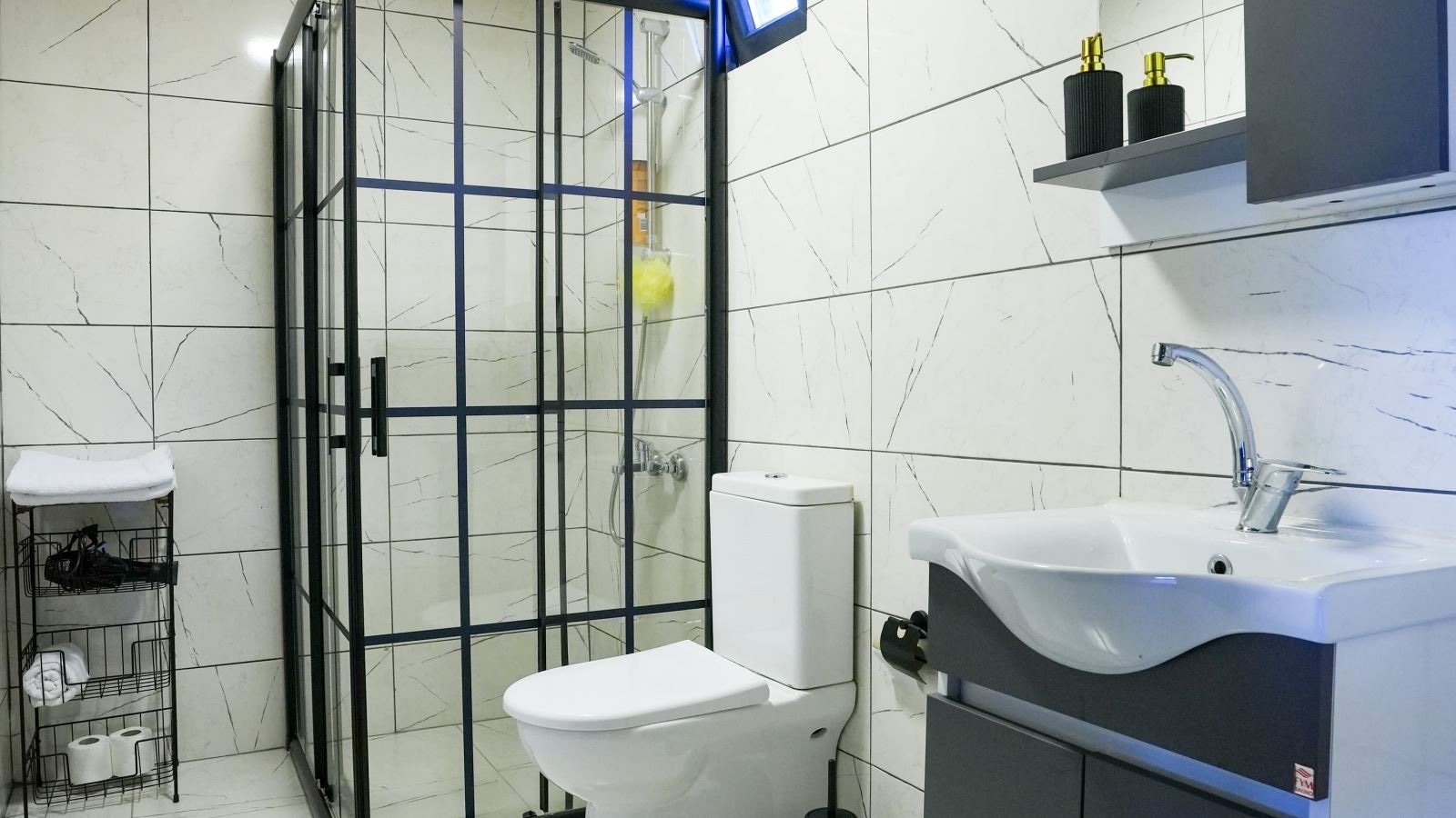 rooms-bungalow-2+1-oda-dag-manzarali-isitmali-ozel-havuzlu