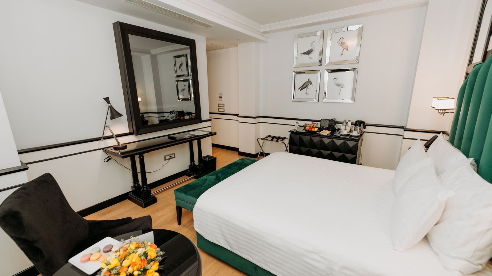 rooms-deluxe-french-deniz-manzarali