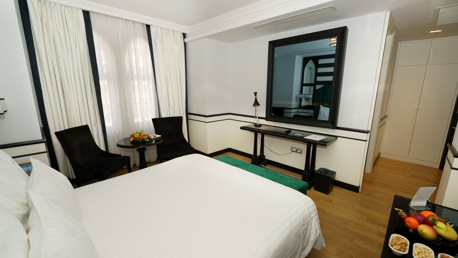 rooms-deluxe-french-deniz-manzarali