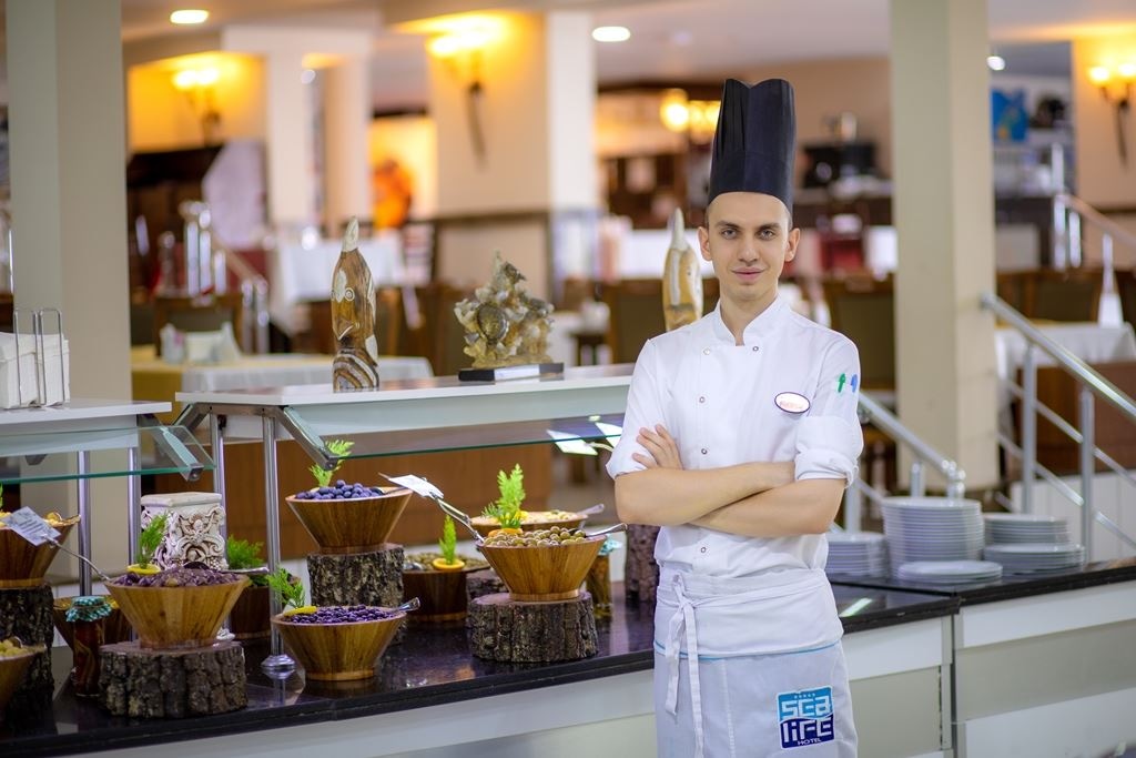 restaurants-restaurant