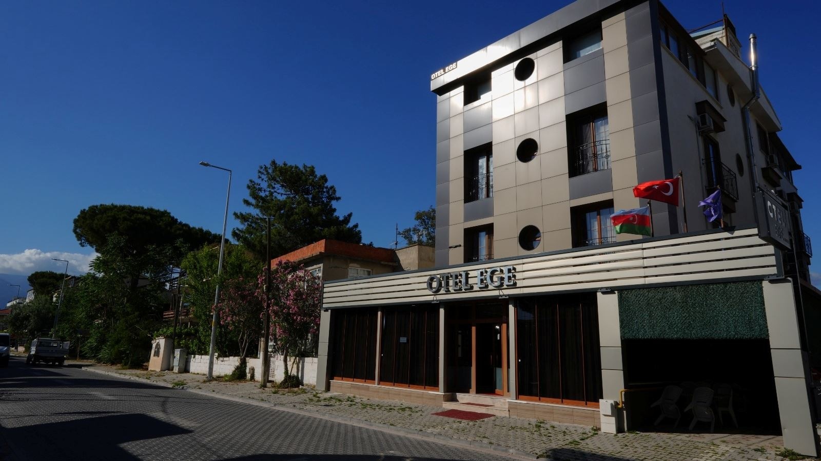 general-main-building