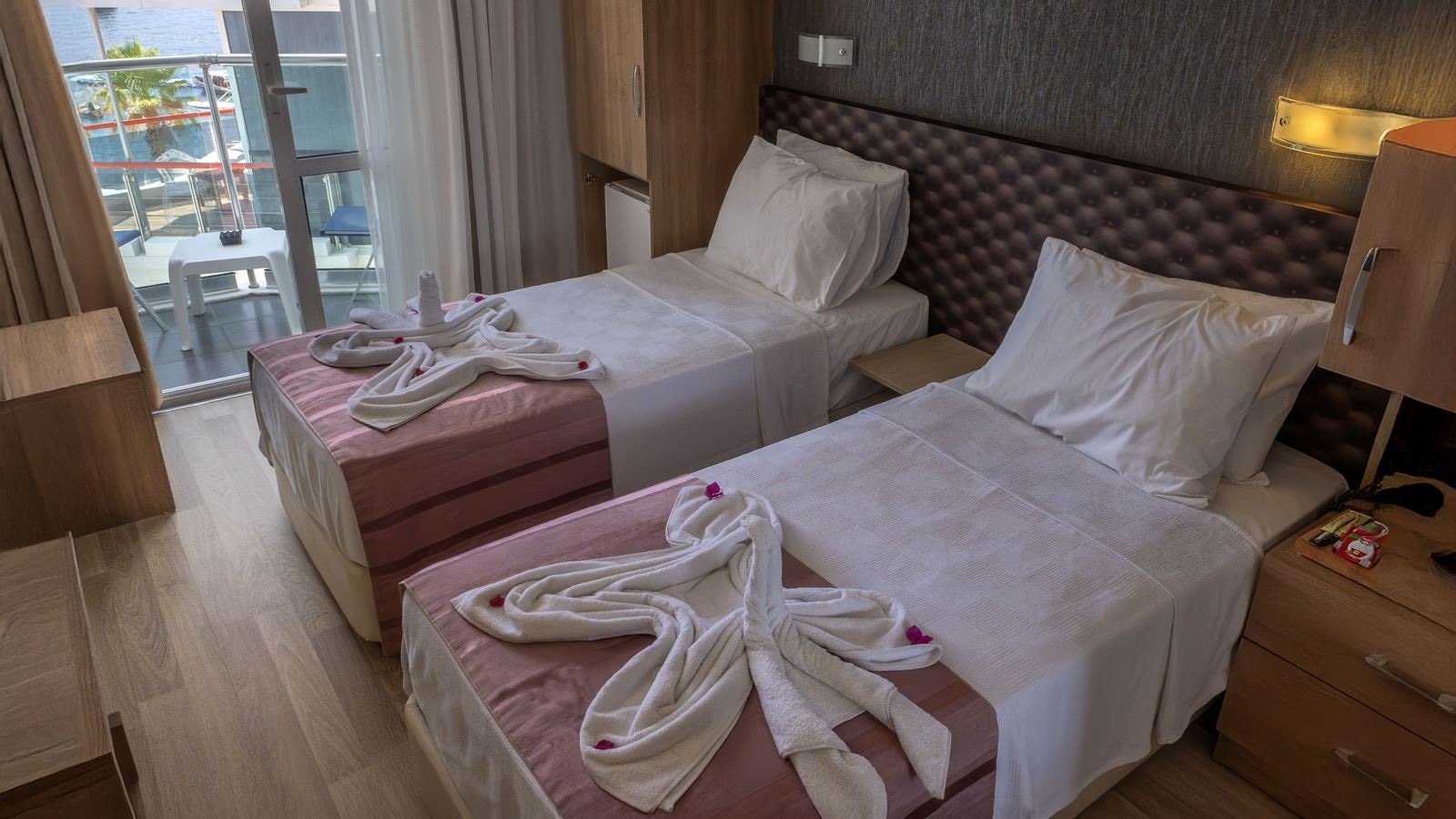 rooms-sea-view-standard