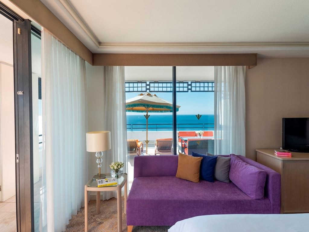 rooms-family-terrace