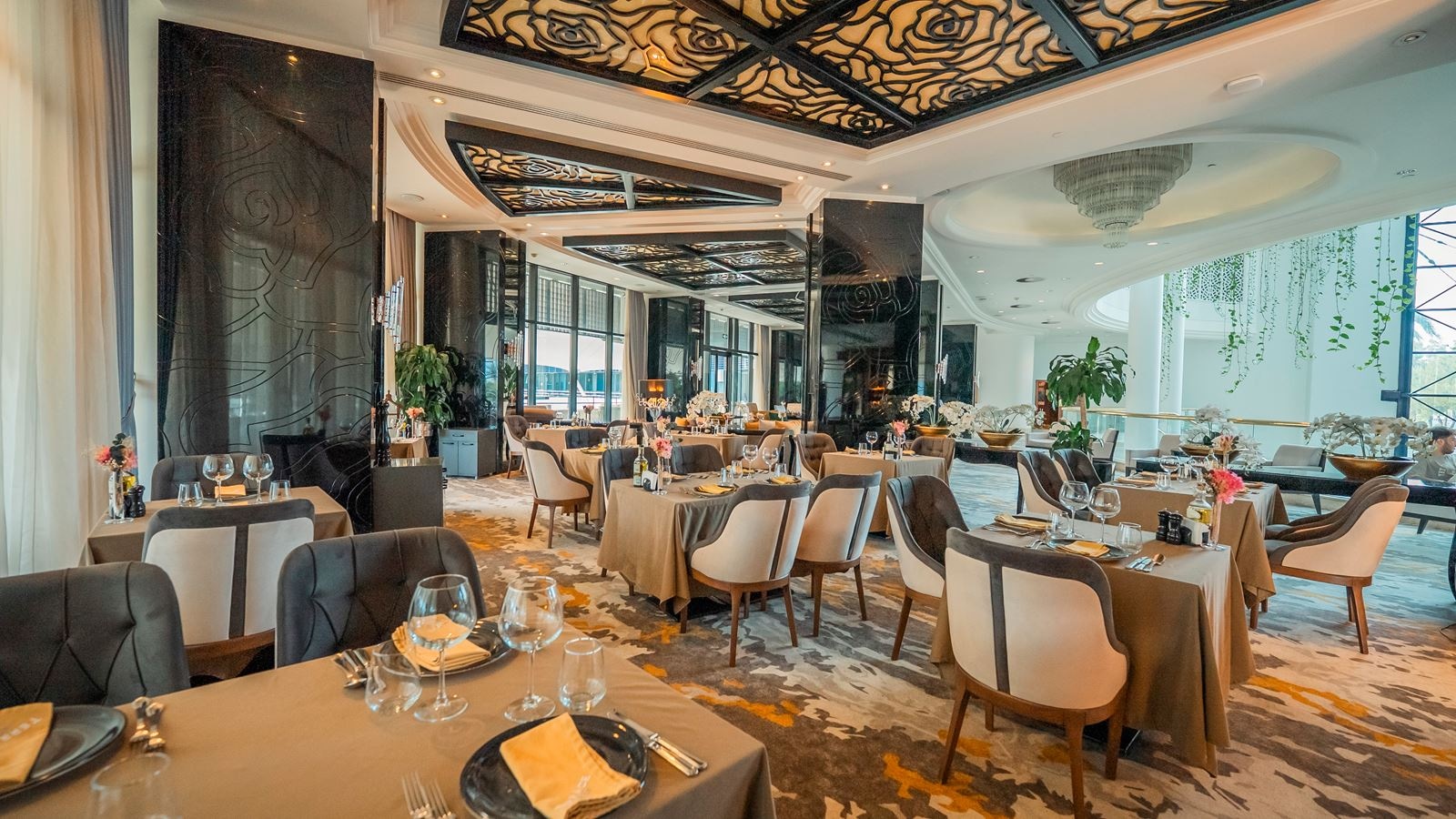 restaurants-terrace-meat-restaurant