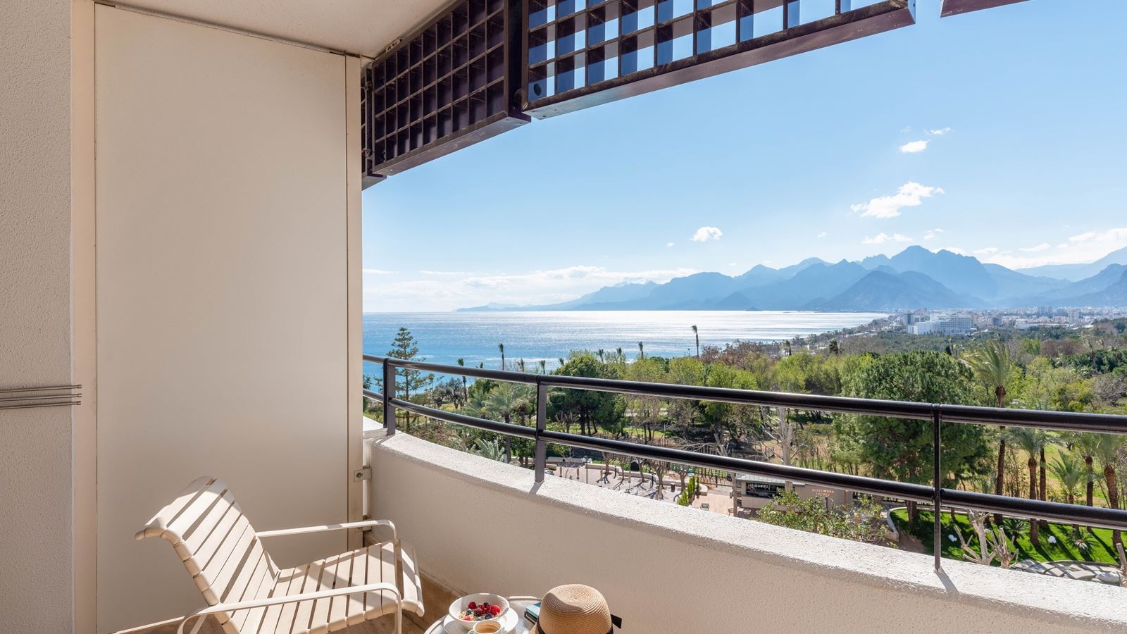 rooms-comfort-room-sea-view