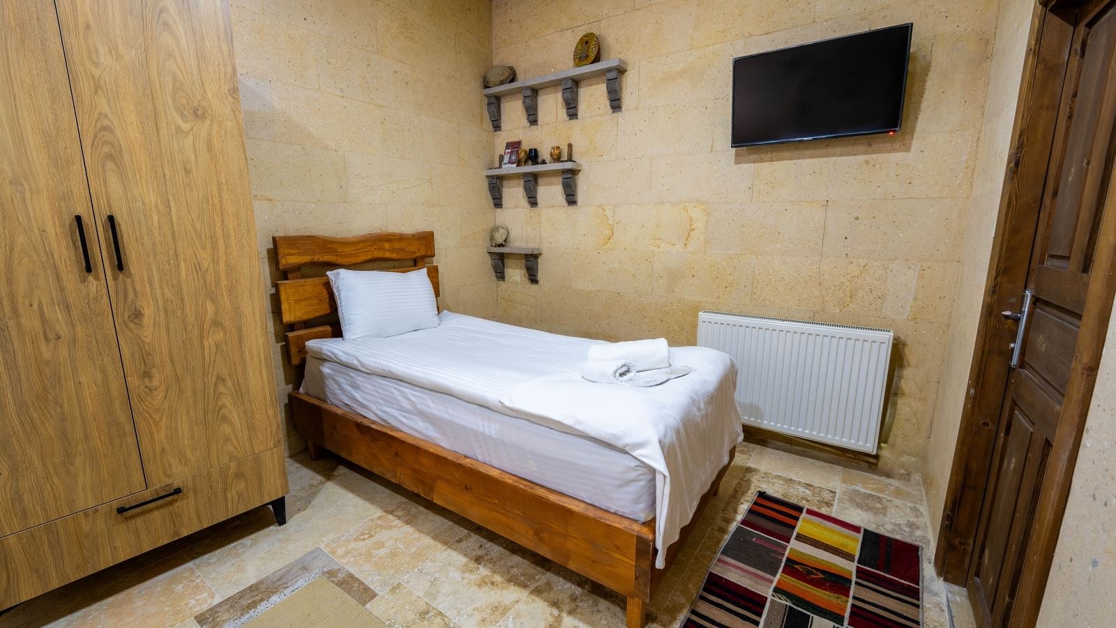 rooms-uc-kisilik-oda