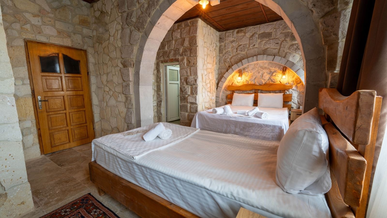 rooms-uc-kisilik-oda