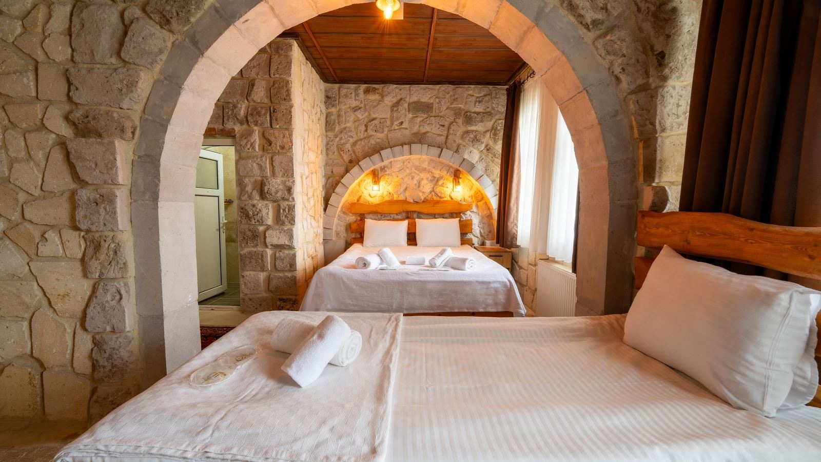 rooms-uc-kisilik-oda