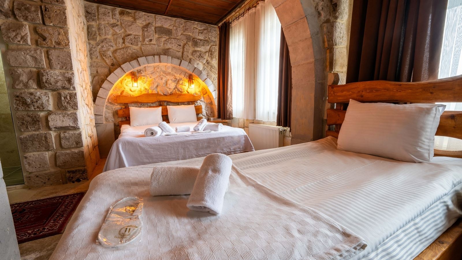 rooms-uc-kisilik-oda