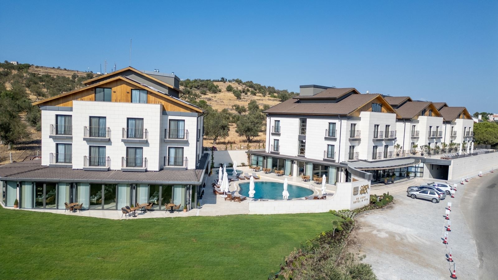 general-main-building