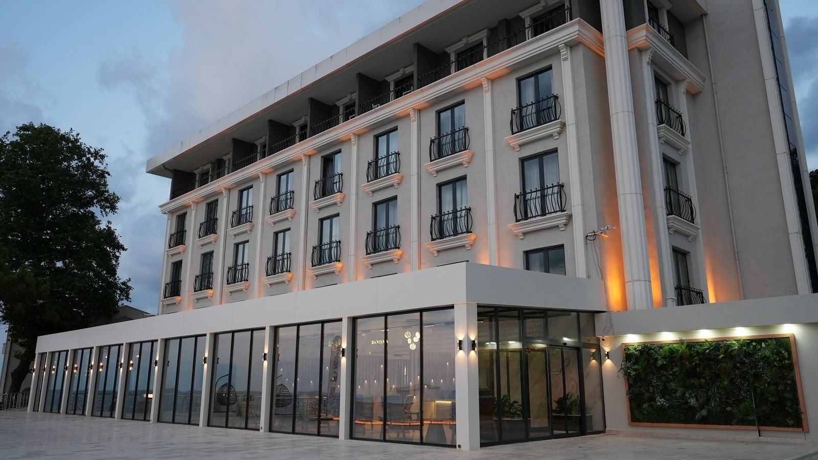 general-main-building