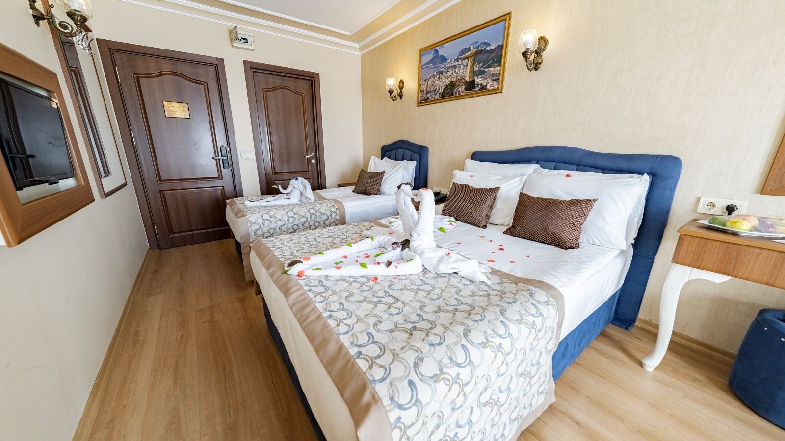 rooms-sehir-manzarali-standart-double-cift-kisilik-oda