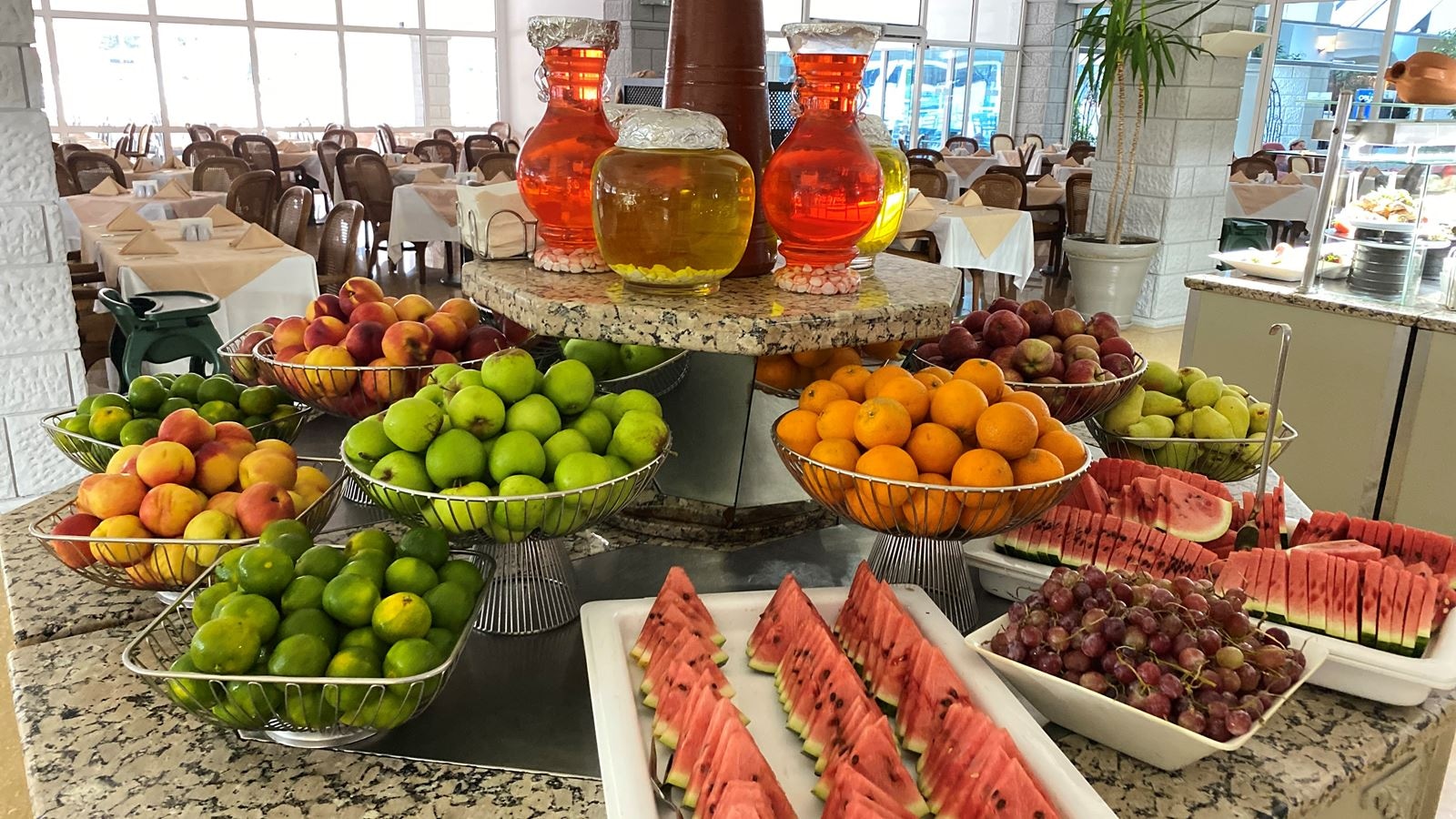 restaurants-main-restaurant