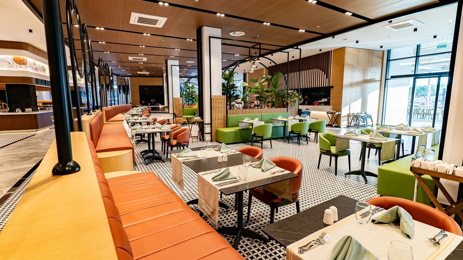 restaurants-zambak-main-restaurant