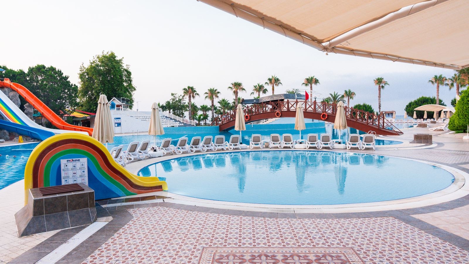 water-park-water-park