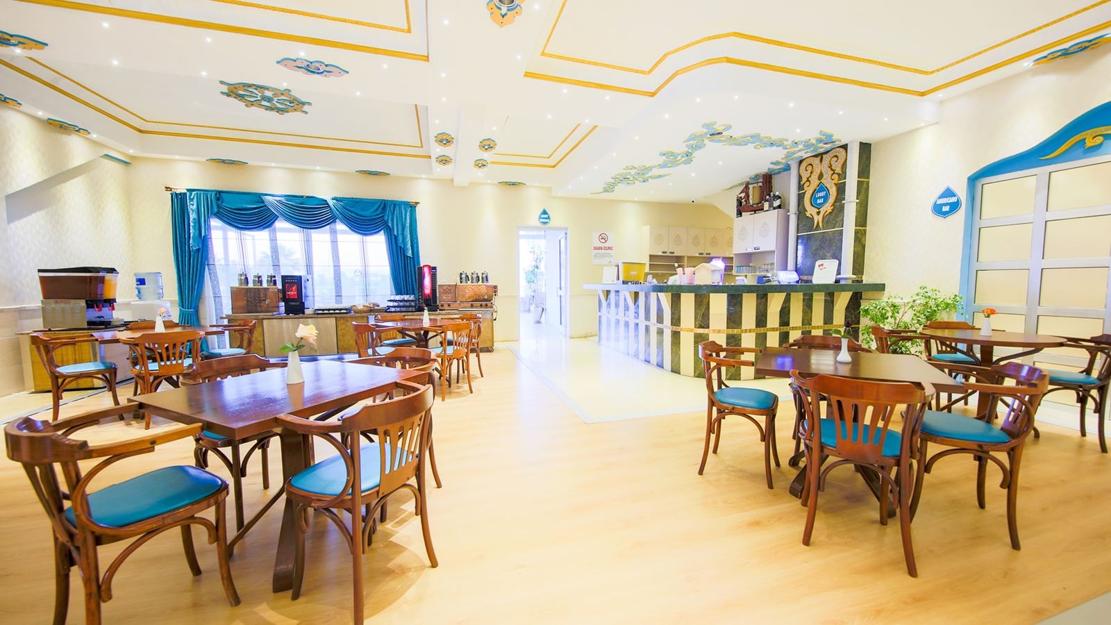 bars-lodos-lobby-bar