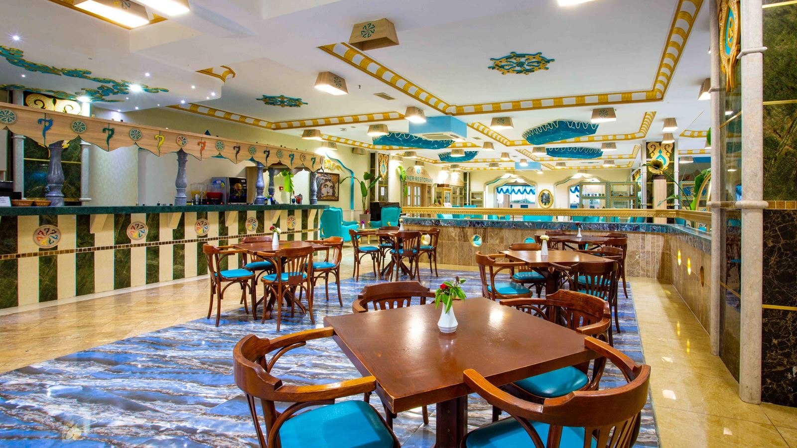 restaurants-lobby-bar