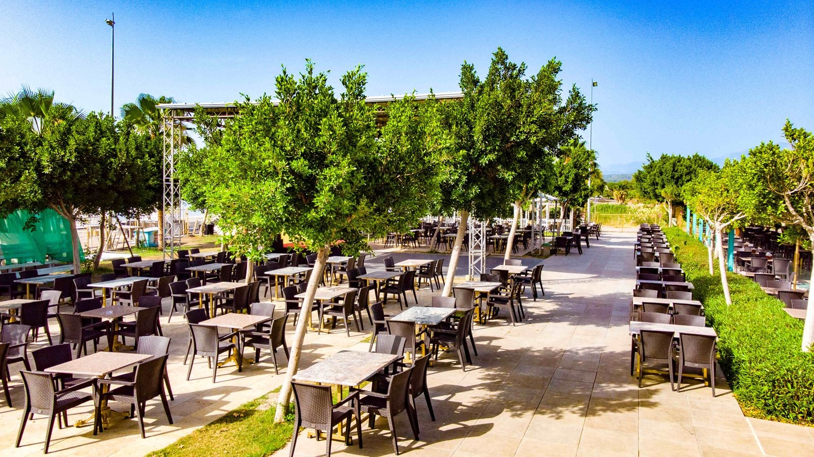 restaurants-beach-restaurant