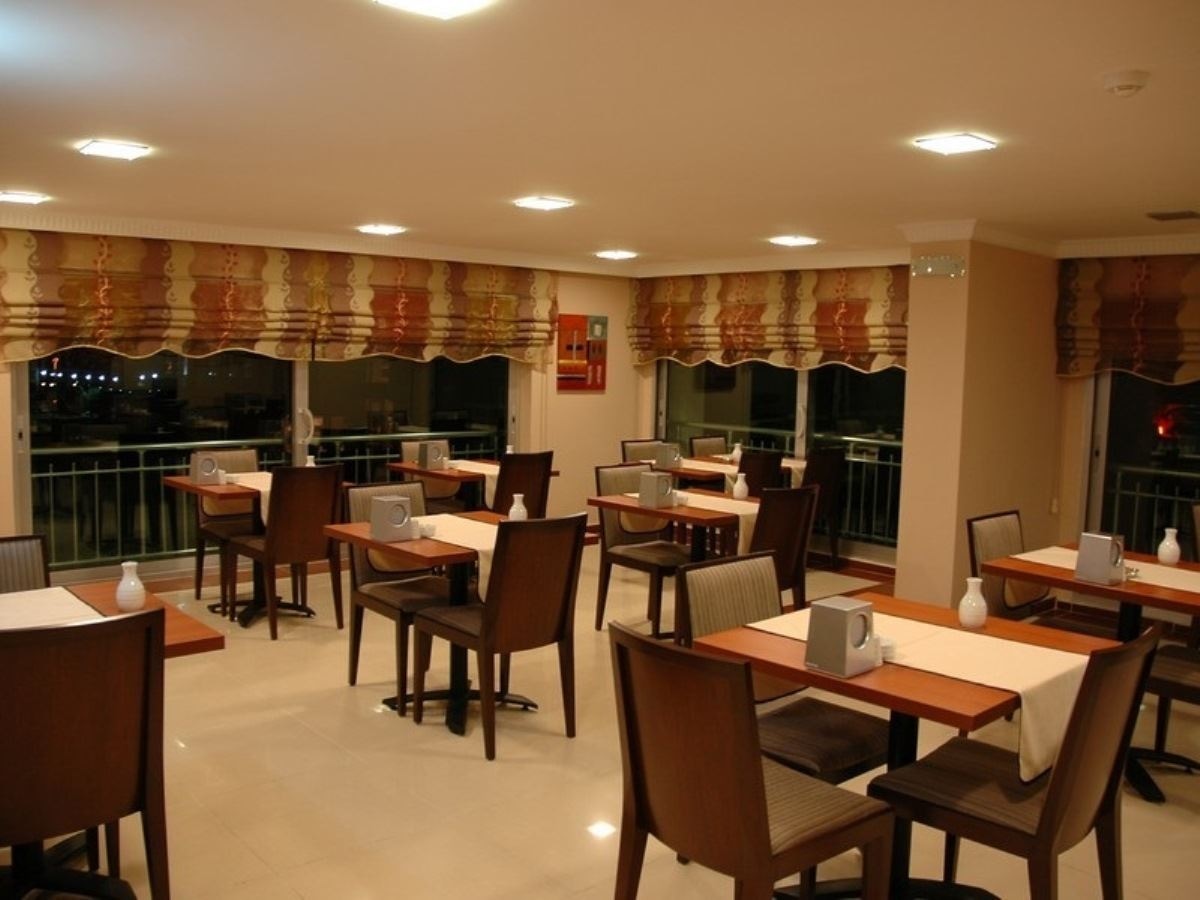 restaurants-main-restaurant