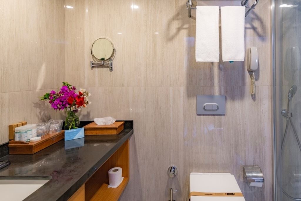 rooms-superior-garden-room