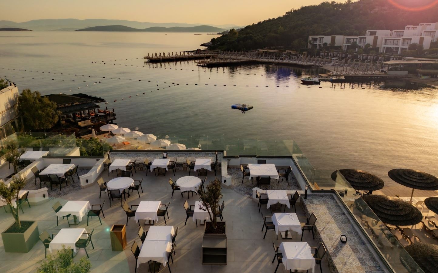 restaurants-the-terrace-restaurant--seafood