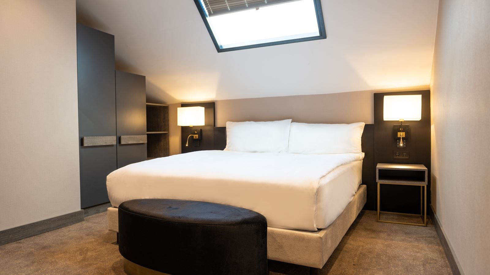 rooms-king-two-bedroom-dublex-suite