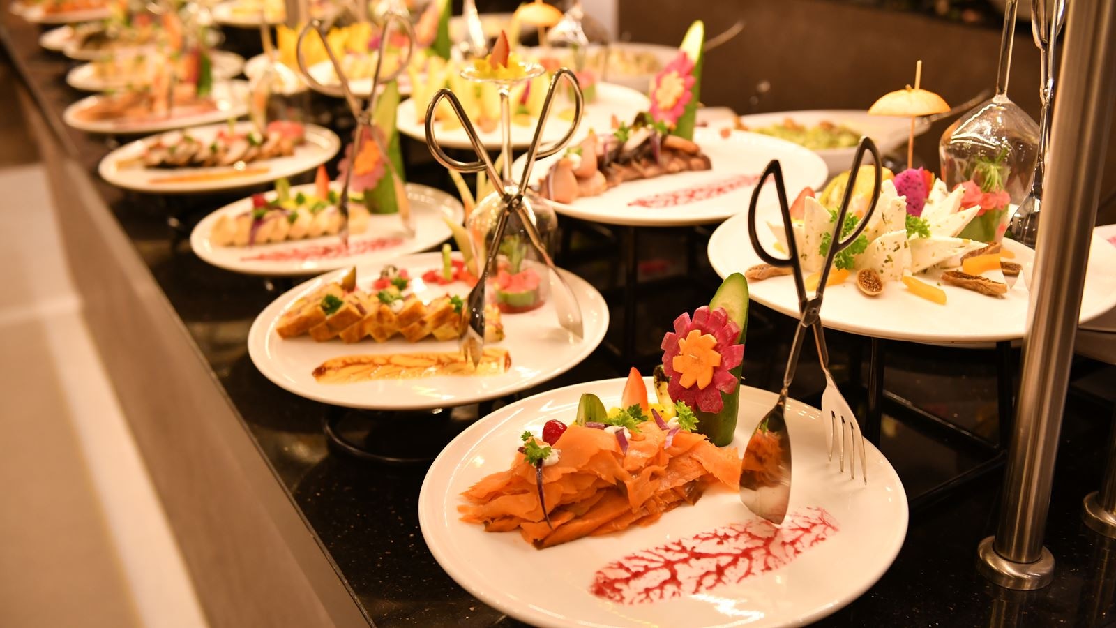 restaurants-restaurants