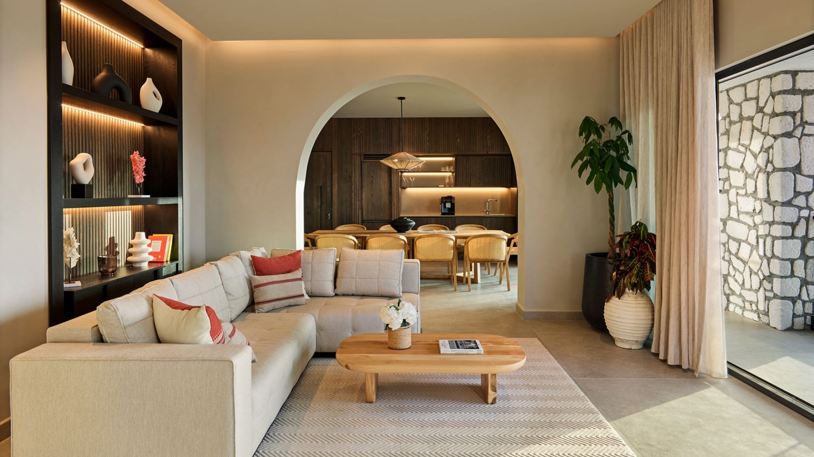 rooms-executive-villa-front-side