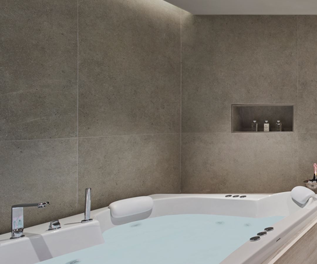 rooms-executive-villa-front-side