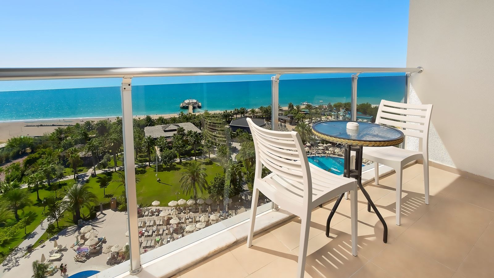 rooms-standard-side-sea-view-room