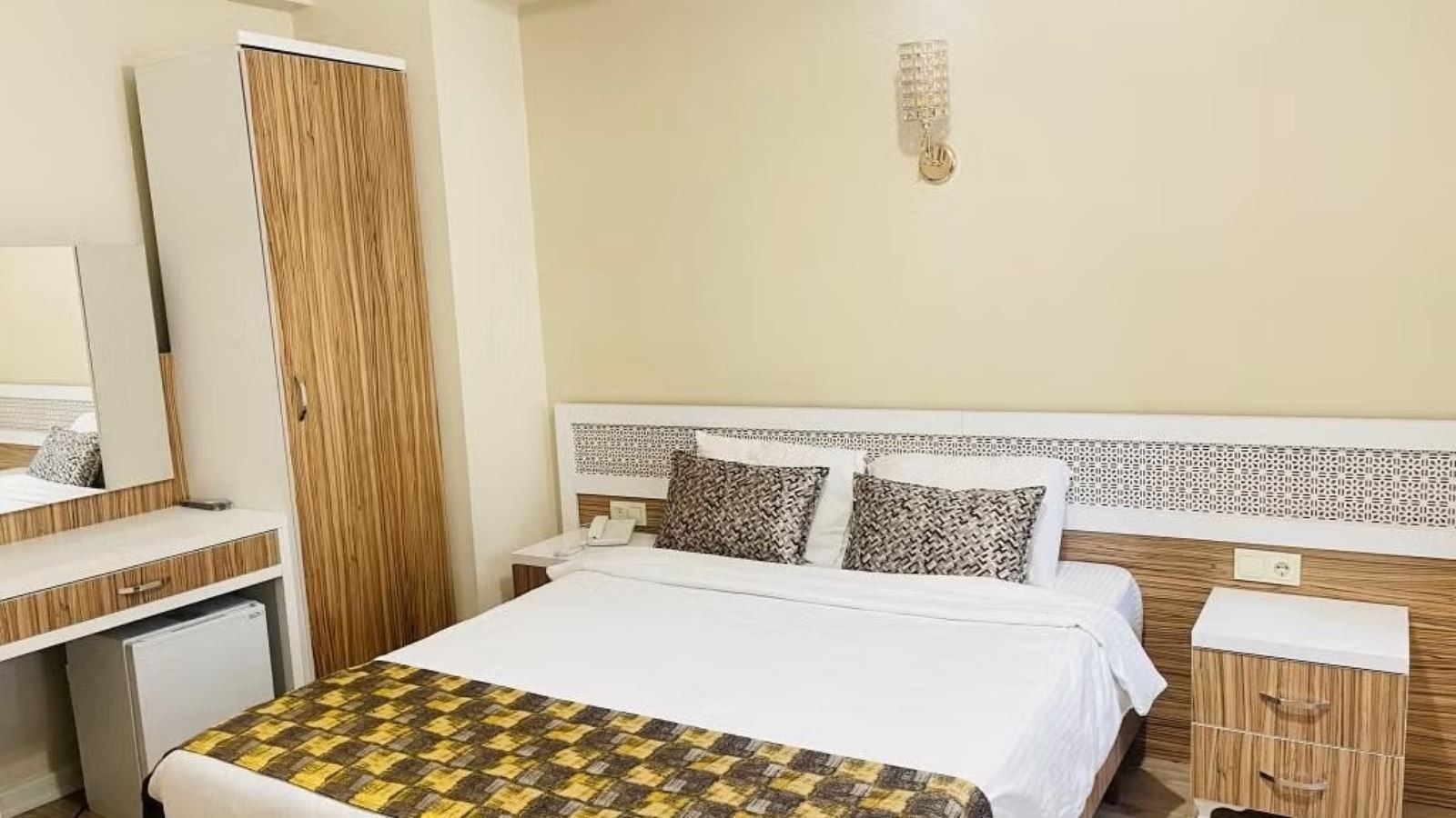 rooms-triple-oda--bed--breakfast--iade-edilebilir