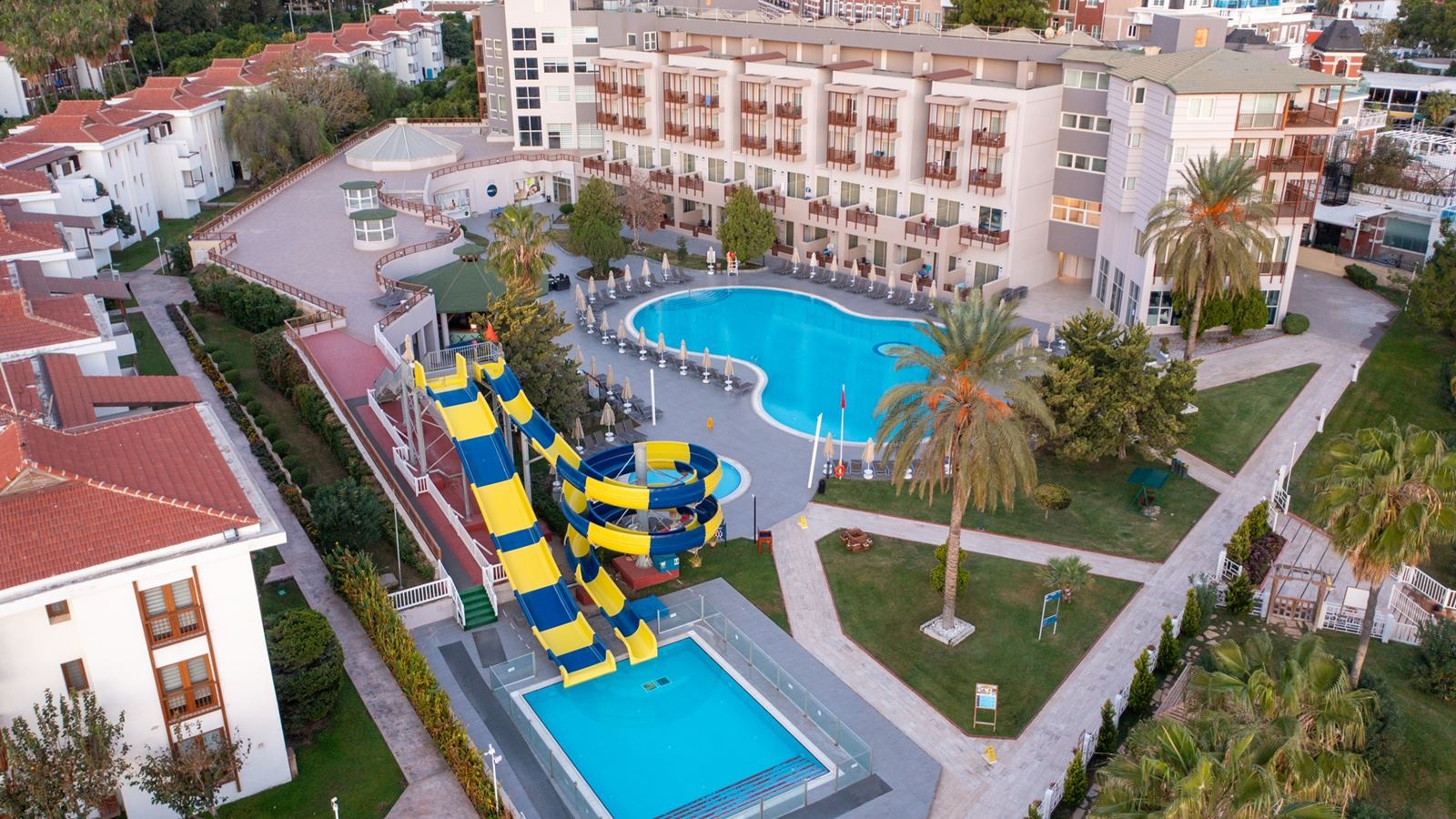 water-park-water-park