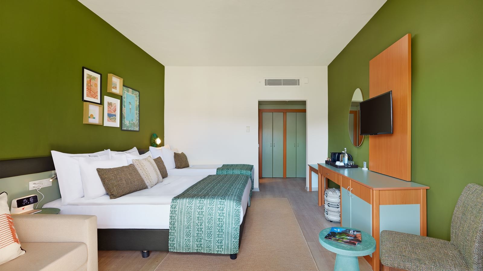 rooms-hotel-comfort-room