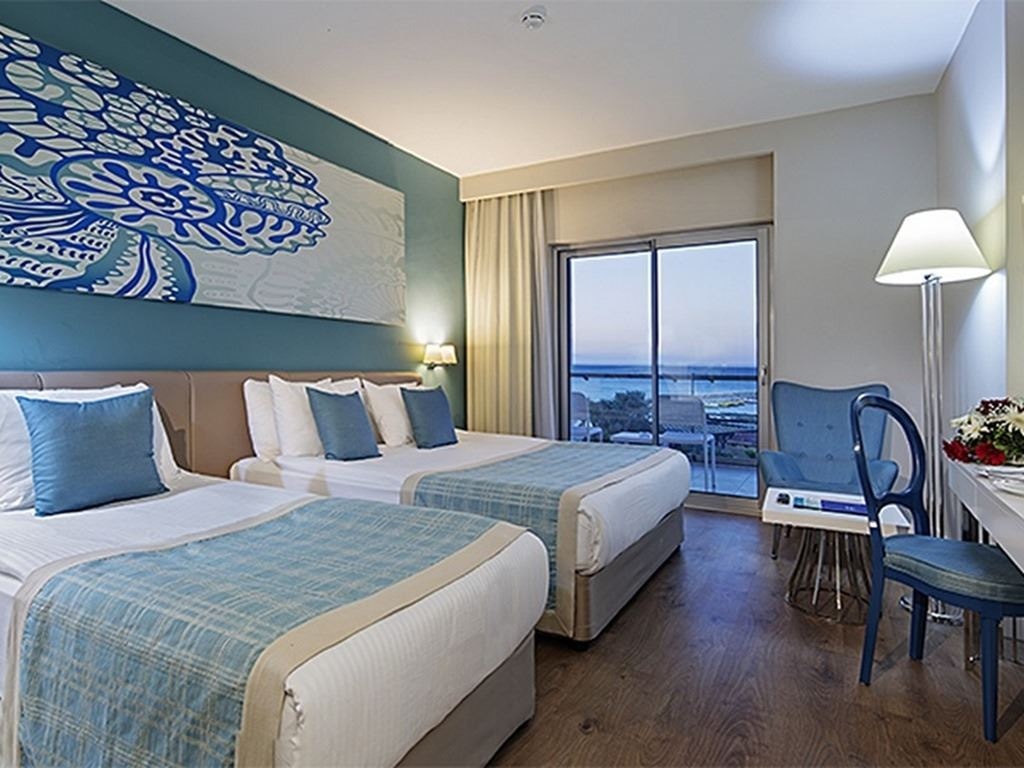 rooms-standard-landview