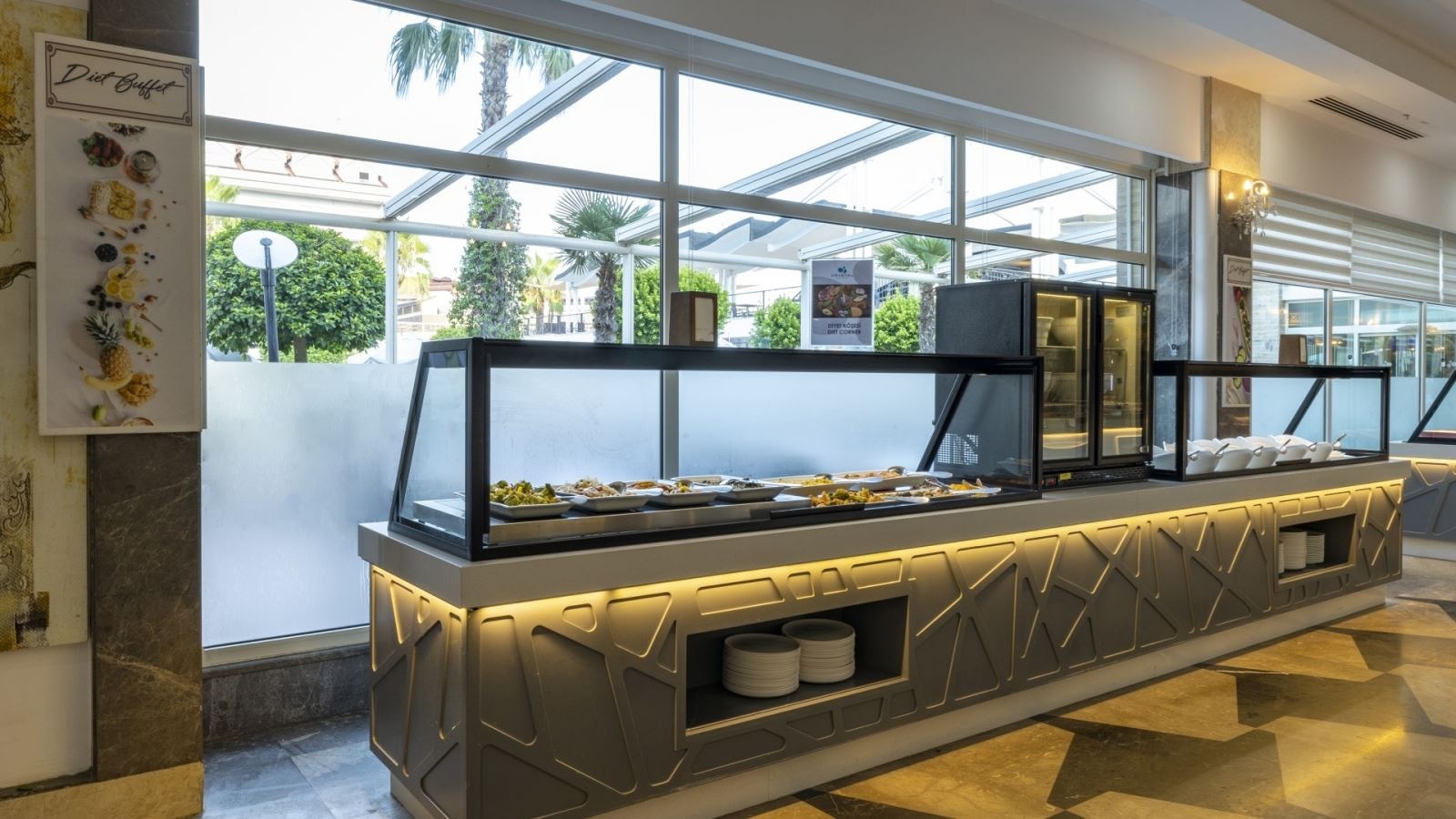 restaurants-crystal-restaurant