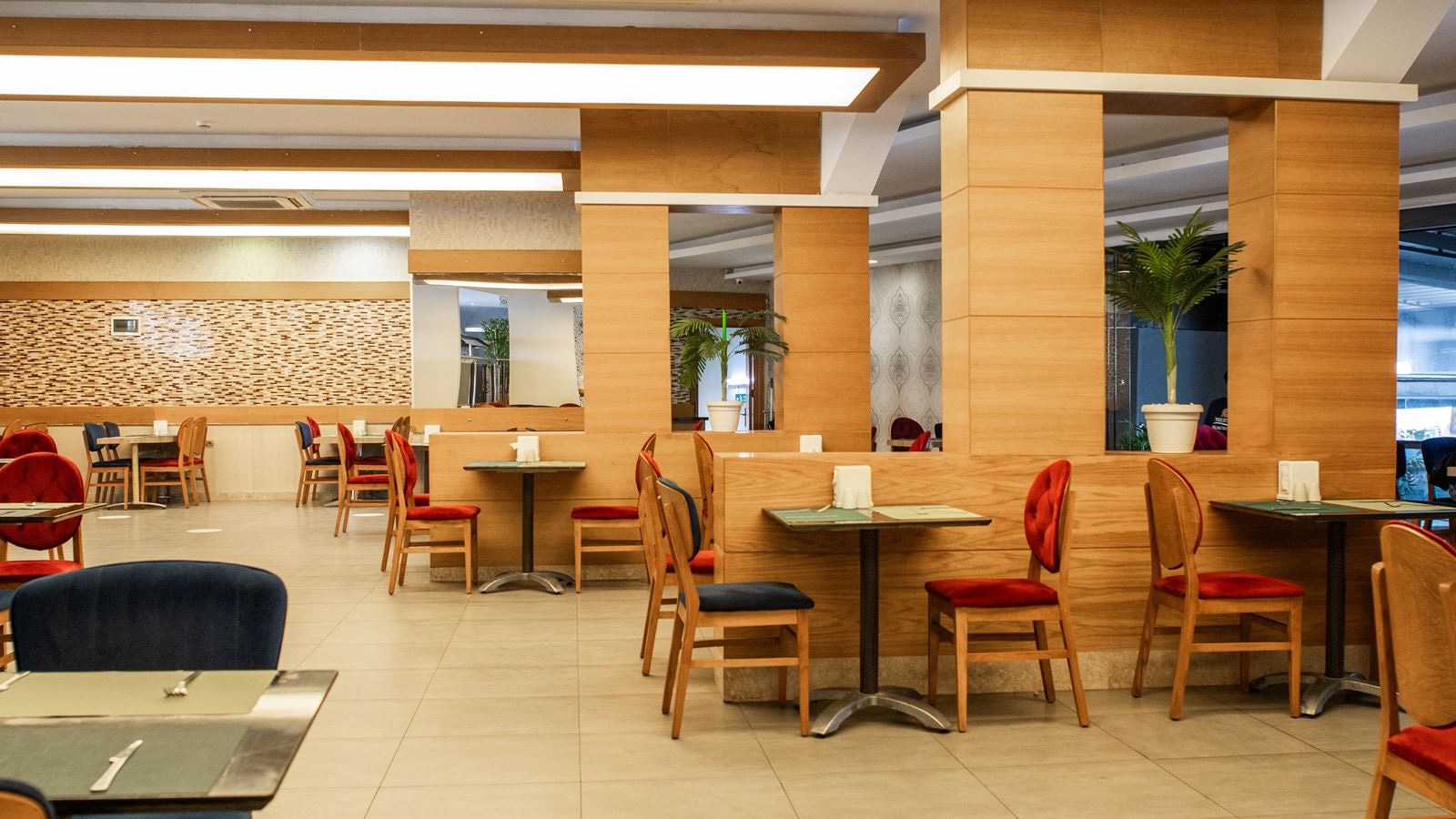 restaurants-kapali-restaurant