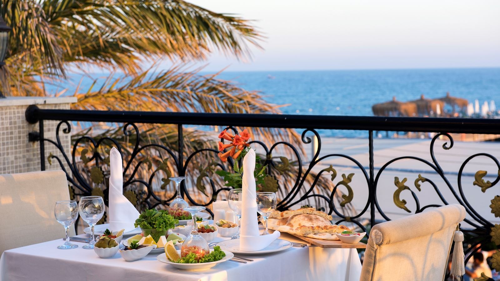 restaurants-main-restaurant