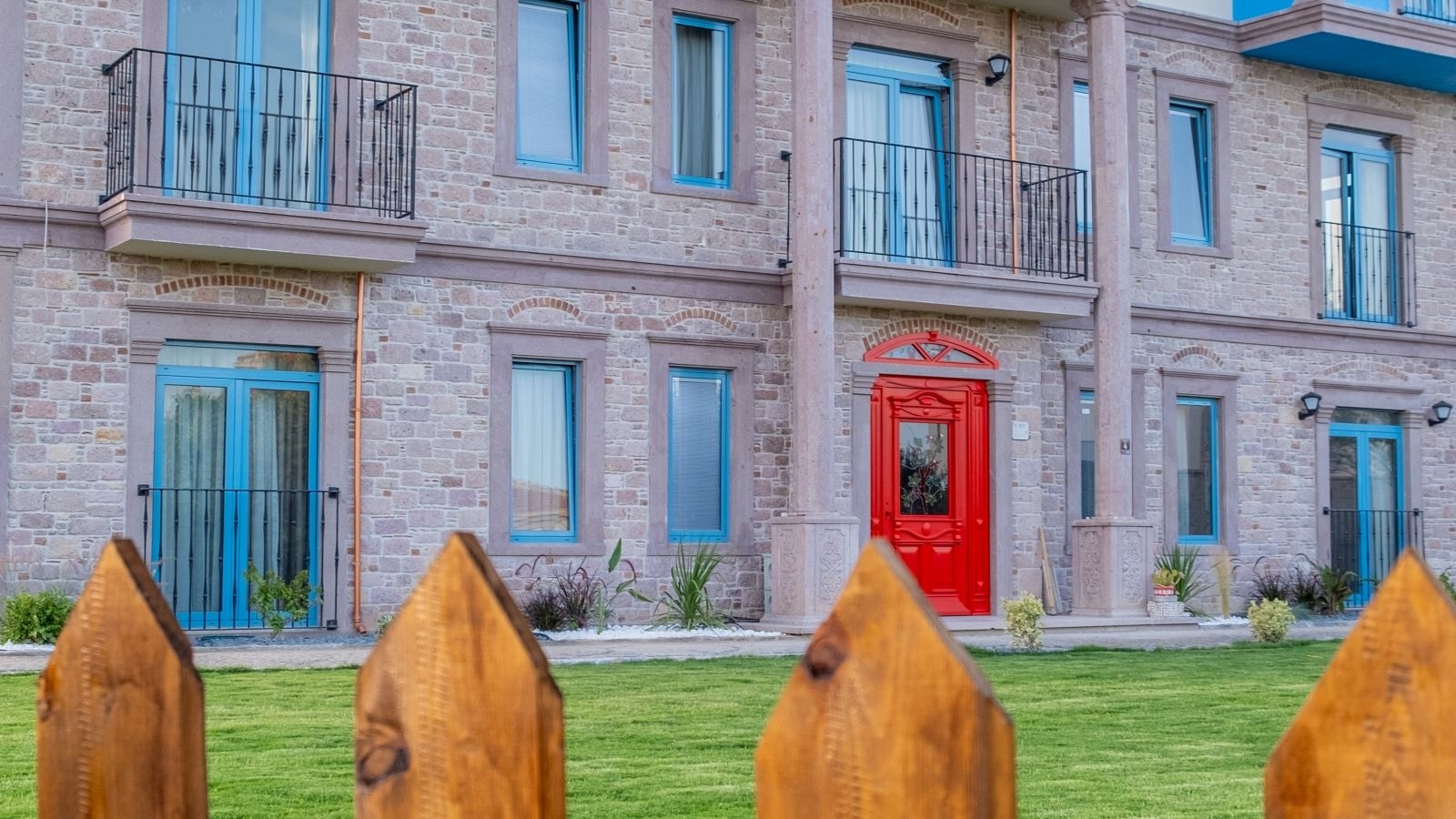 general-main-building