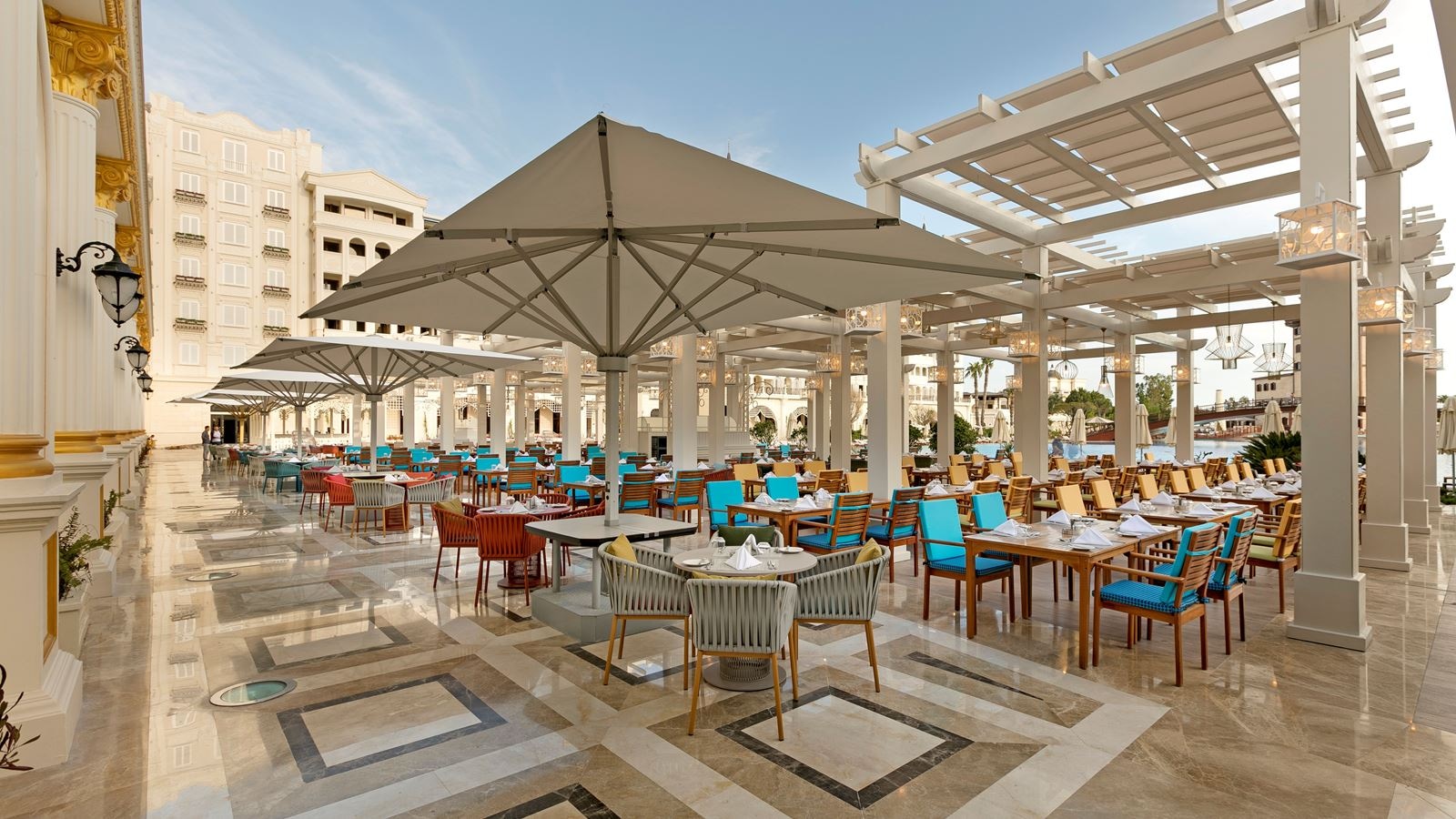 restaurants-bosphorus-dining