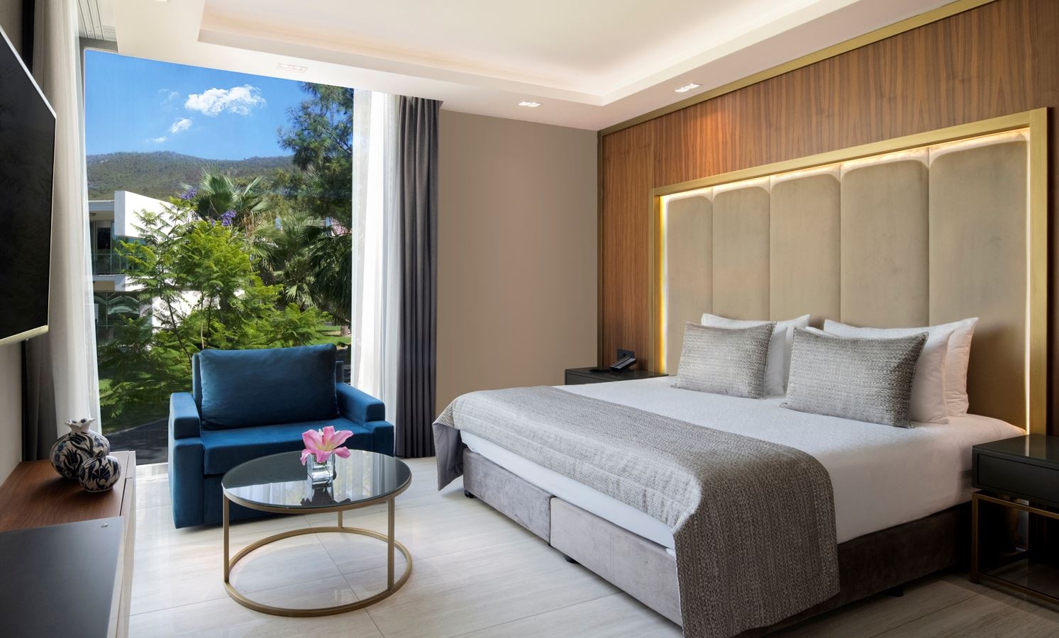 rooms-superior-garden-room--annex