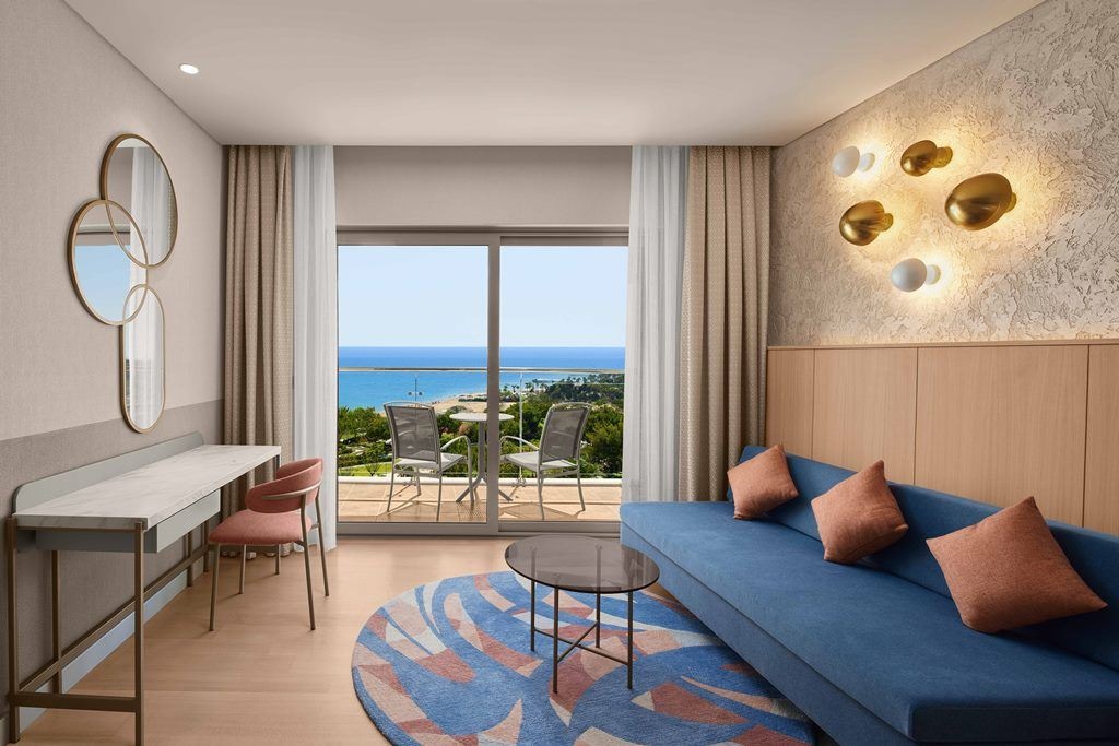 rooms-deluxe-sea-view-mixed-area