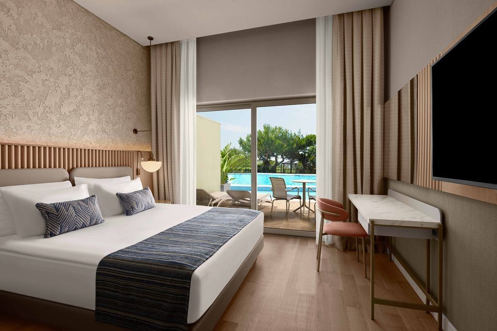 rooms-family-sea-view-swim-up