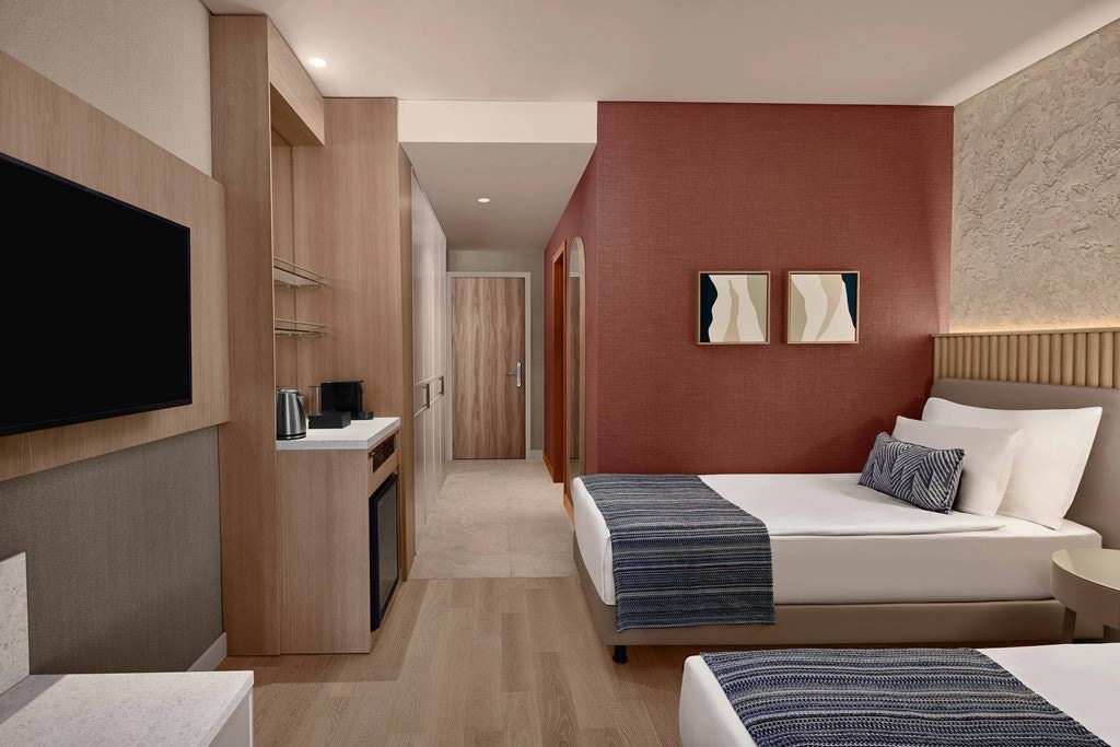 rooms-family-sea-view-swim-up