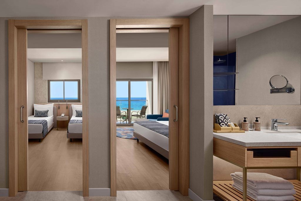 rooms-family-superior-sea-view