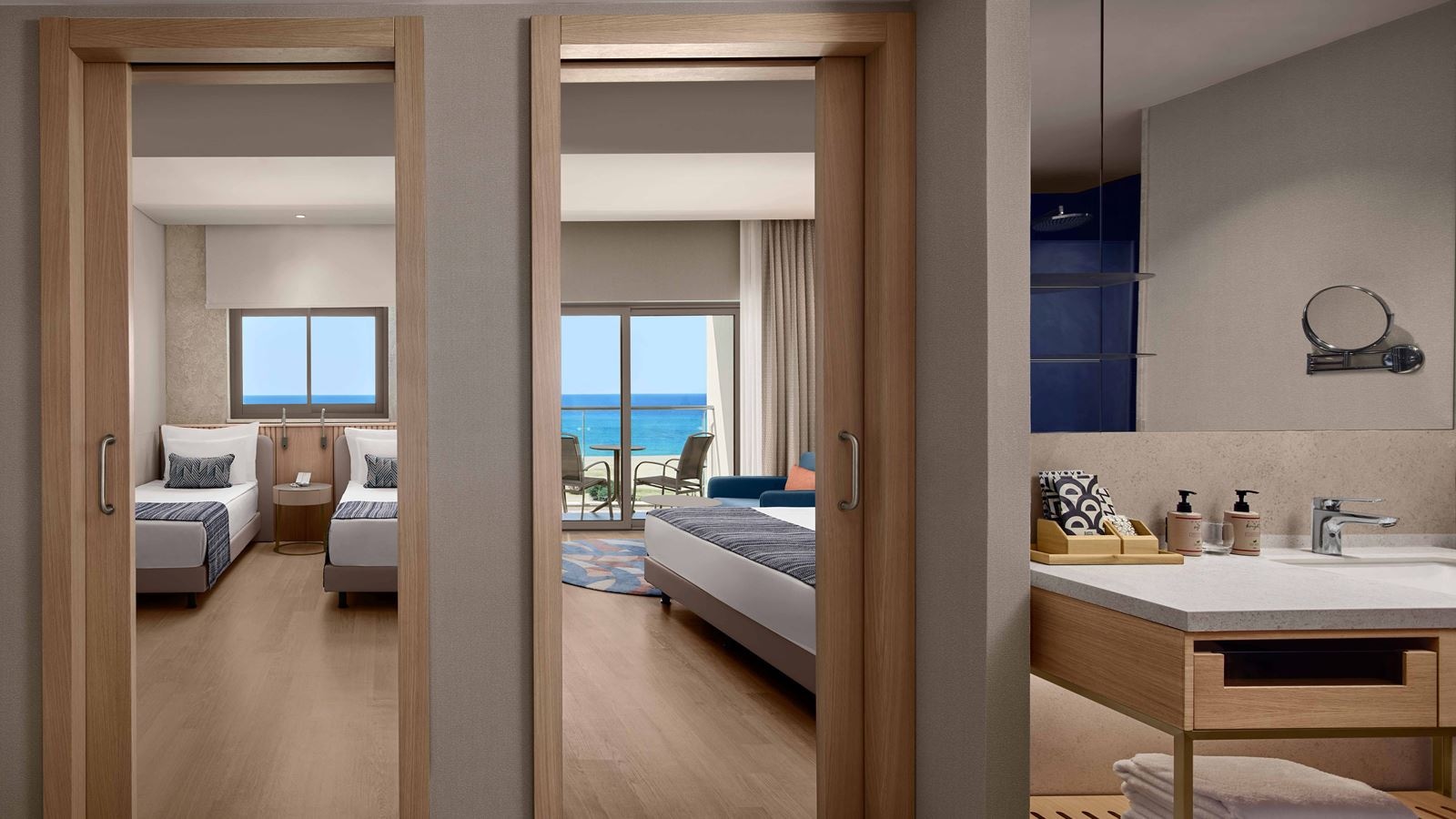 rooms-family-superior-sea-view
