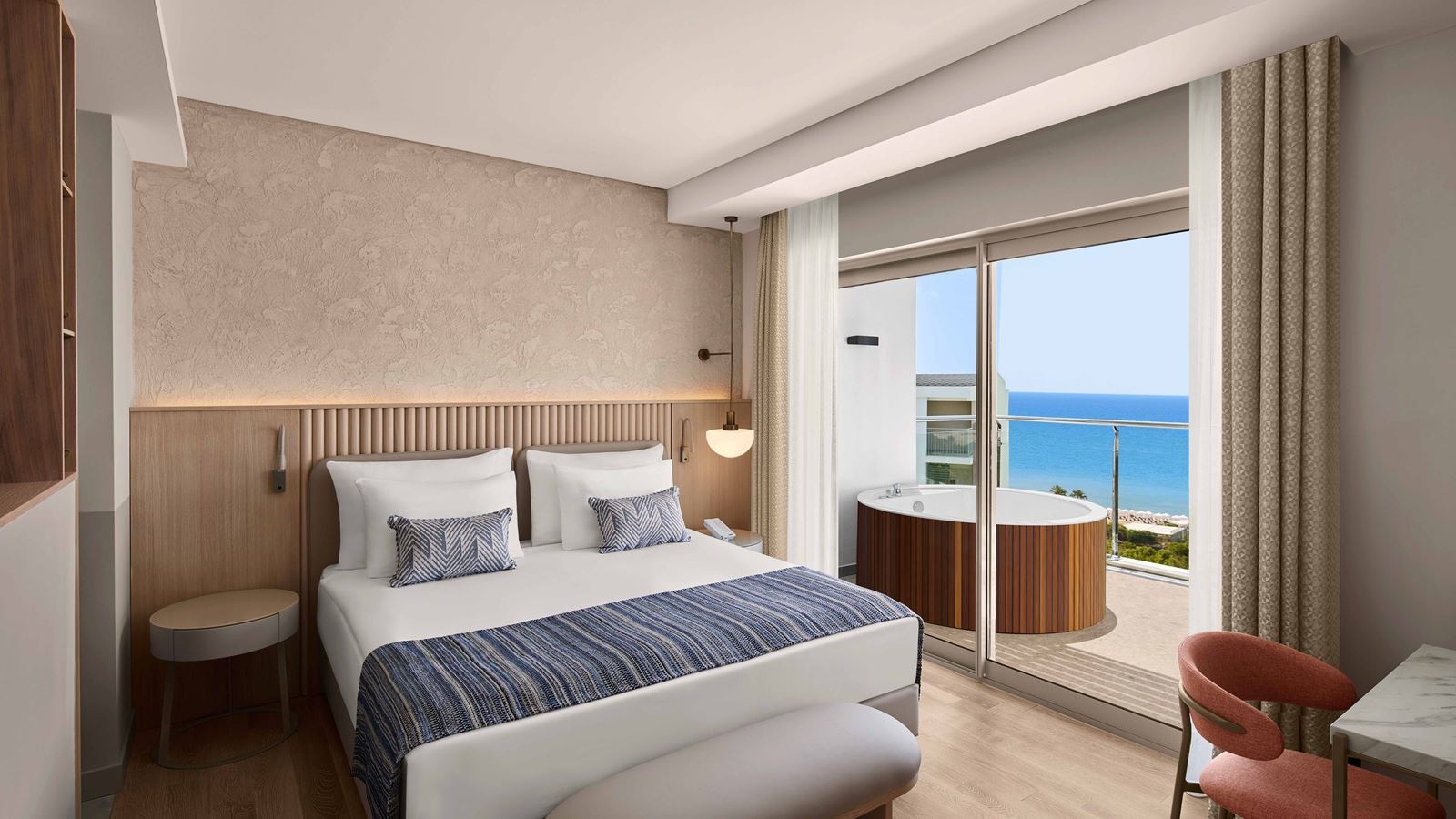 rooms-penthouse-with-jacuzzi-on-terrace-adult-area