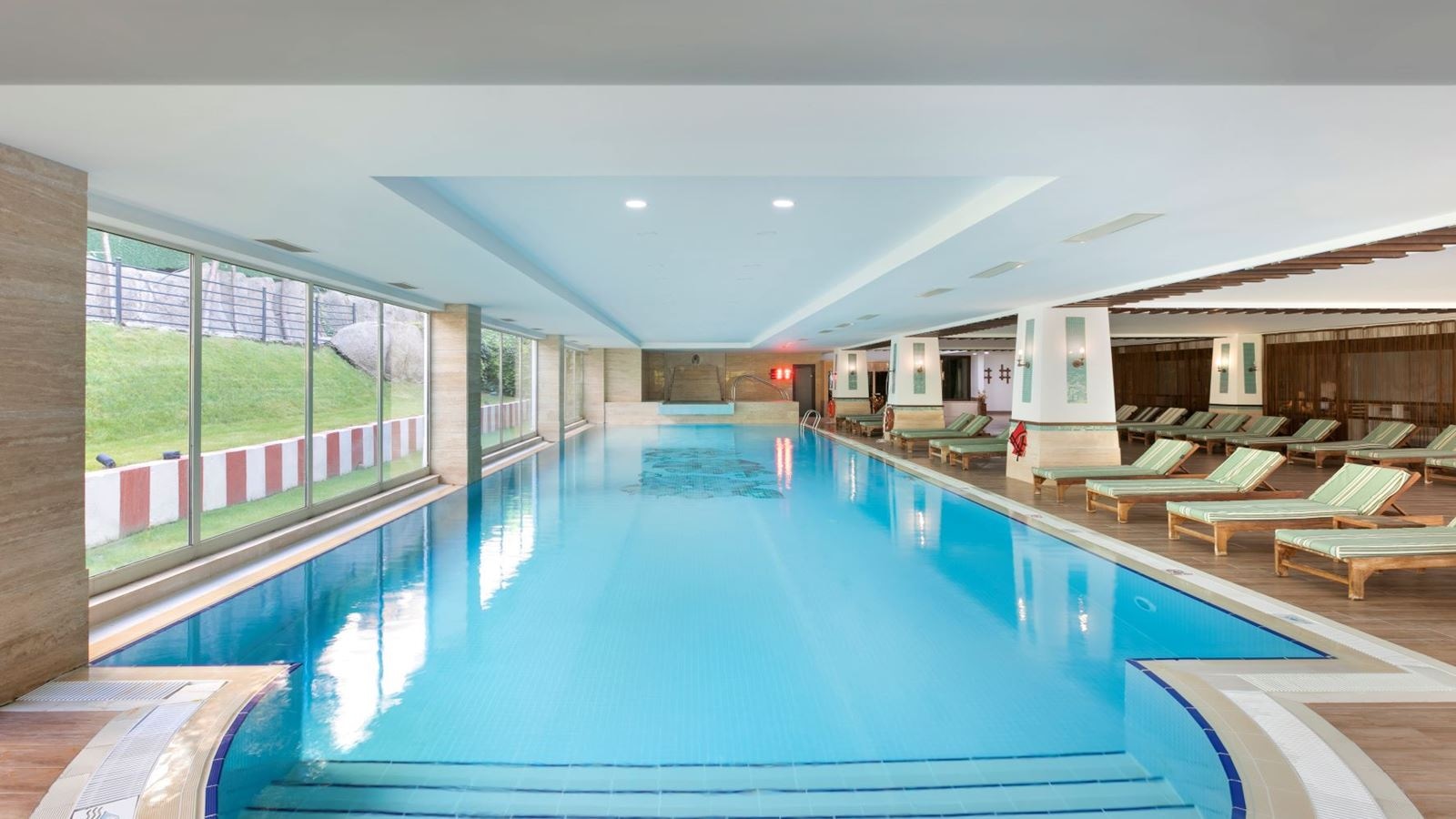 pools-indoor-pool